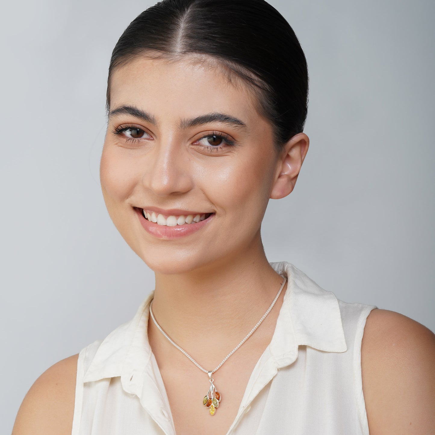 Five-Leaves Twig Pendant in Sterling Silver