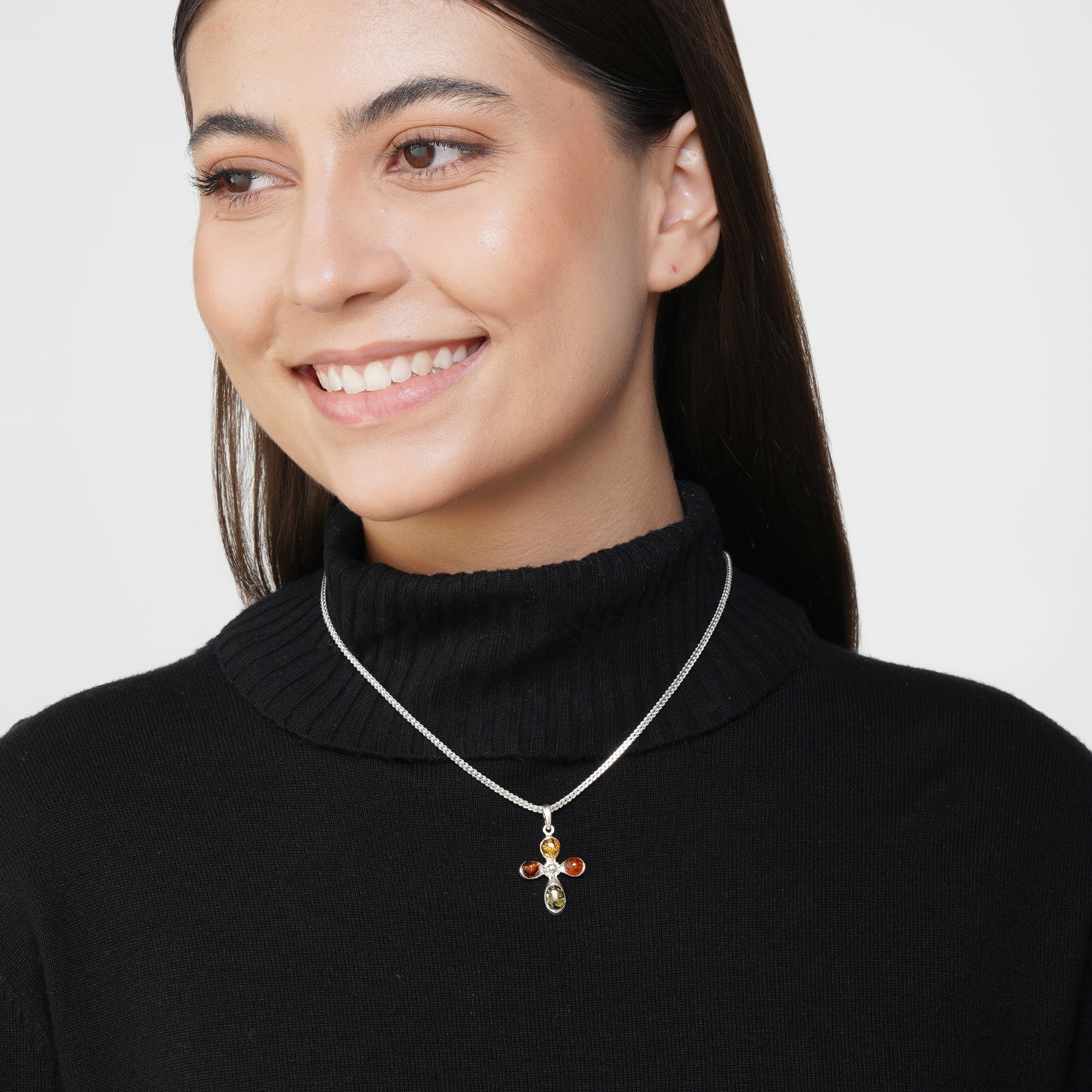 Cross Pendant in Sterling Silver